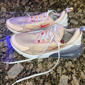 27C Nike Women's Sneakers in pink, gray and white